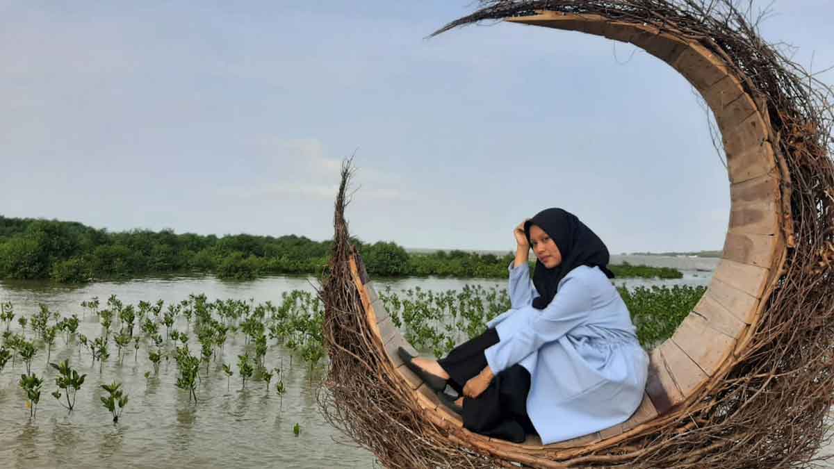 Indahnya Wisata Mangrove Kedatim Sumenep