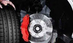 Injak-Rem-Mobil-Terasa-Bergetar-dan-Bau-Hangus-Yuk-Kenali-Masalahnya