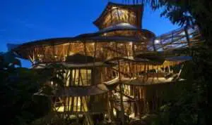 Liburan-Unik,-Kunjungi-5-Wisata-Terbaik-di-Indonesia-Berikut