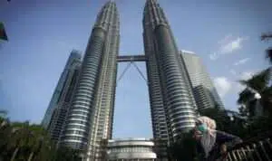 Malaysia-Catat-Peningkatan-Kasus-Sporadis-dan-Kematian-Covid-19