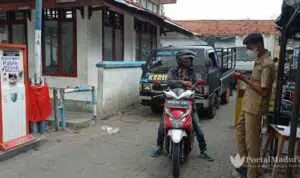 Mesin-Parkir-Elektronik-Rusak-di-Pasar-Srimangunan-Sampang