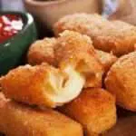 Resep Stik mozzarella yang Lezat dan Meleleh