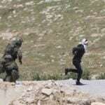 Tentara Israel Tembak Kepala Pemuda Palestina