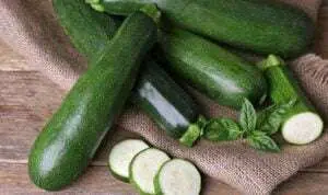 Jarang Diketahui, Berikut Manfaat Konsumsi Zucchini Untuk Tubuh