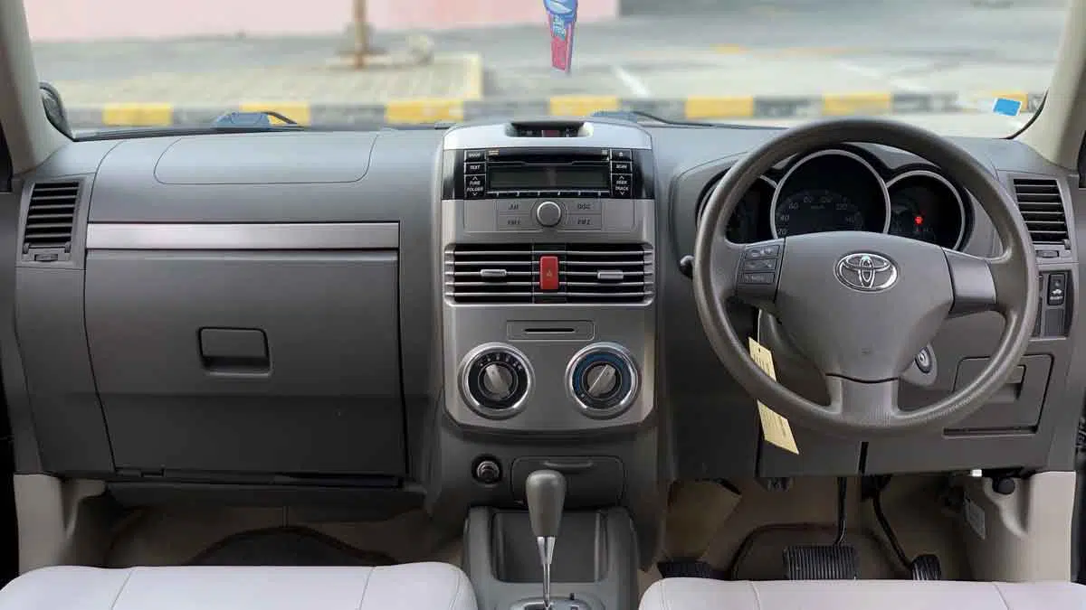 Ingin Aman Pasang Aksesoris Mobil? Ini 5 Caranya