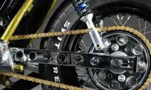 Kenali 5 Penyebab Rantai Motor Berisik