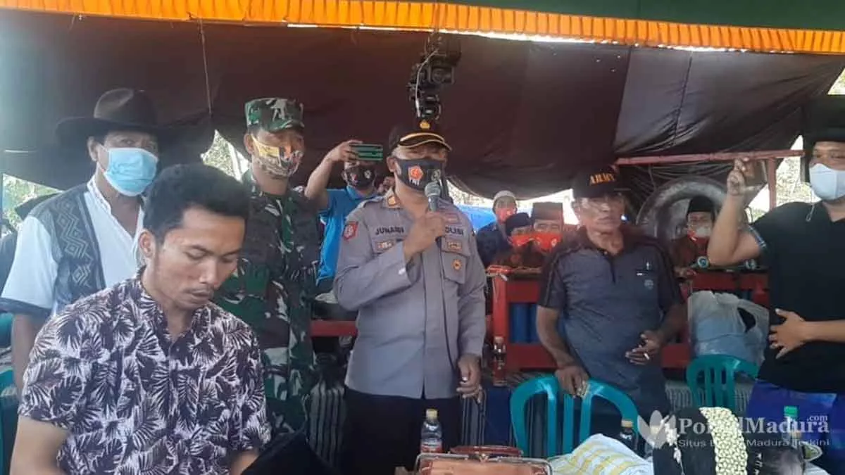 Hiburan Dilarang, Ini Detik-detik Kontes Sapi Sonok Dibubarkan Petugas di Sumenep
