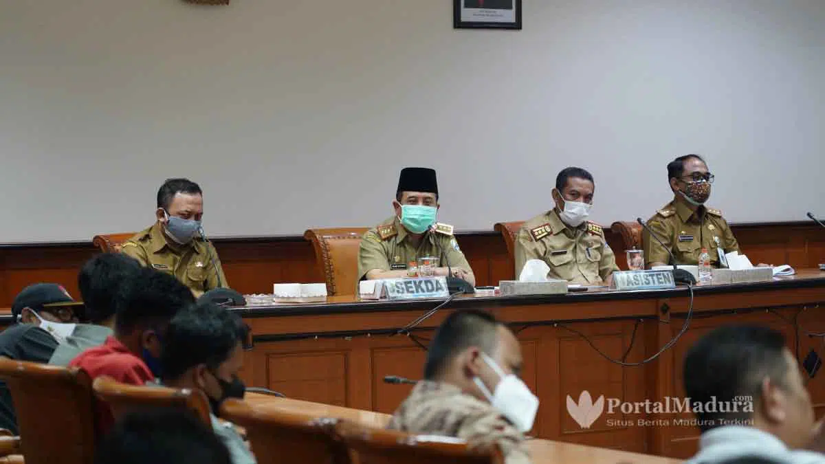 Alasan-Keselamatan,-Pilkades-Serentak-di-Sampang-Ditunda-Tahun-2025