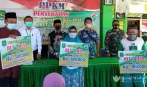 Desa Pandian Cairkan BLT DD dan Sukseskan Vaksinasi hingga PPKM Darurat Covid-19