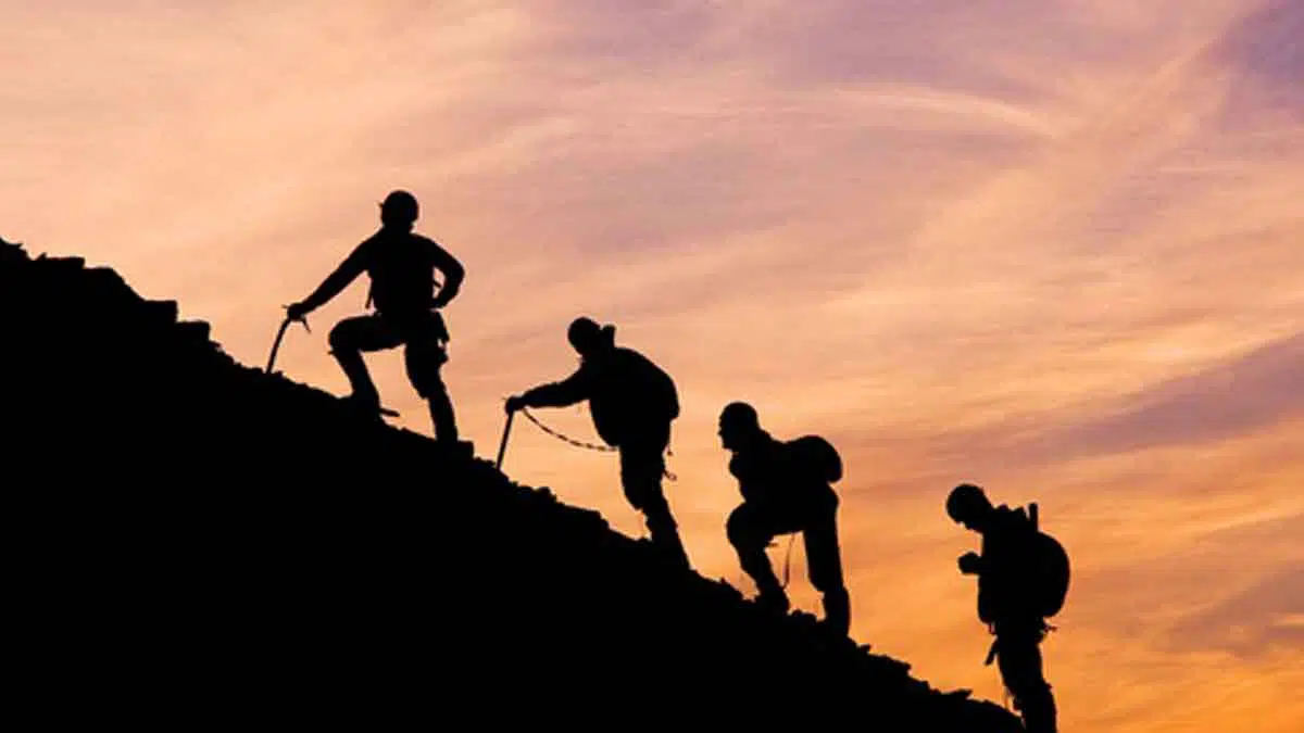 Gemar-Mendaki-Gunung,-Ikuti-5-Tips-Aman-Berikut