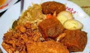 Lezat, Inilah 5 Kuliner Tengah Malam Unik Khas Yogyakarta
