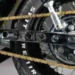 Ingin Rantai Motor Tahan Lama? Rawat dengan 3 Cara Ini