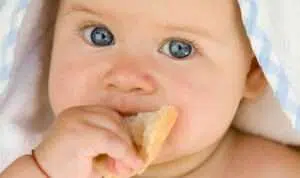 5-Menu-Sarapan-Sehat-untuk-Bayi-yang-Mulai-Belajar-Makan-Sendiri