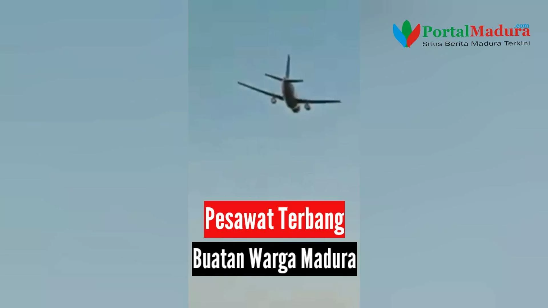 Uji Coba “Pesawat Indonesia” Buatan Warga Madura, Pamekasan