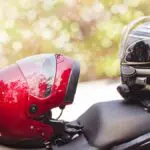 3 Cara Sederhana Ini Bisa Bikin Helm Anda Tetap Awet