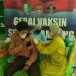 90 Persen Siswa SMPN 1 Sampang Disuntik Vaksin
