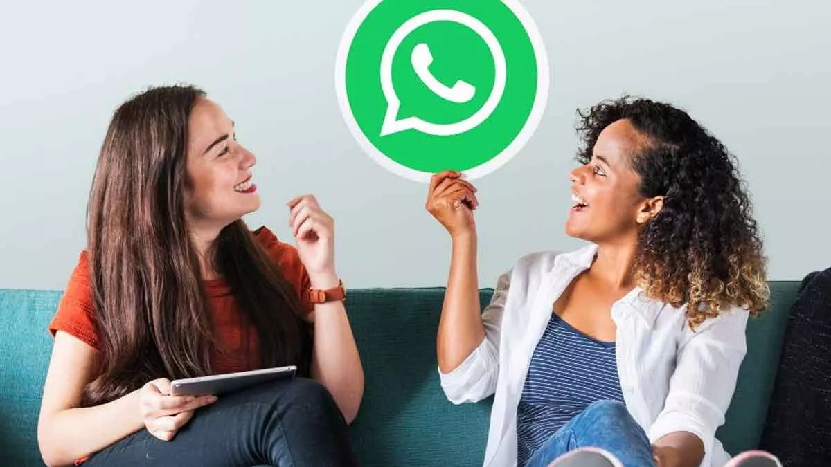 Ingin Kirim Pesan WhatsApp ke Banyak Orang Tanpa Bikin Group? Begini Caranya