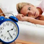 Perempuan Susah Tidur di Usia 40 Tahun, Begini Cara Mengatasinya