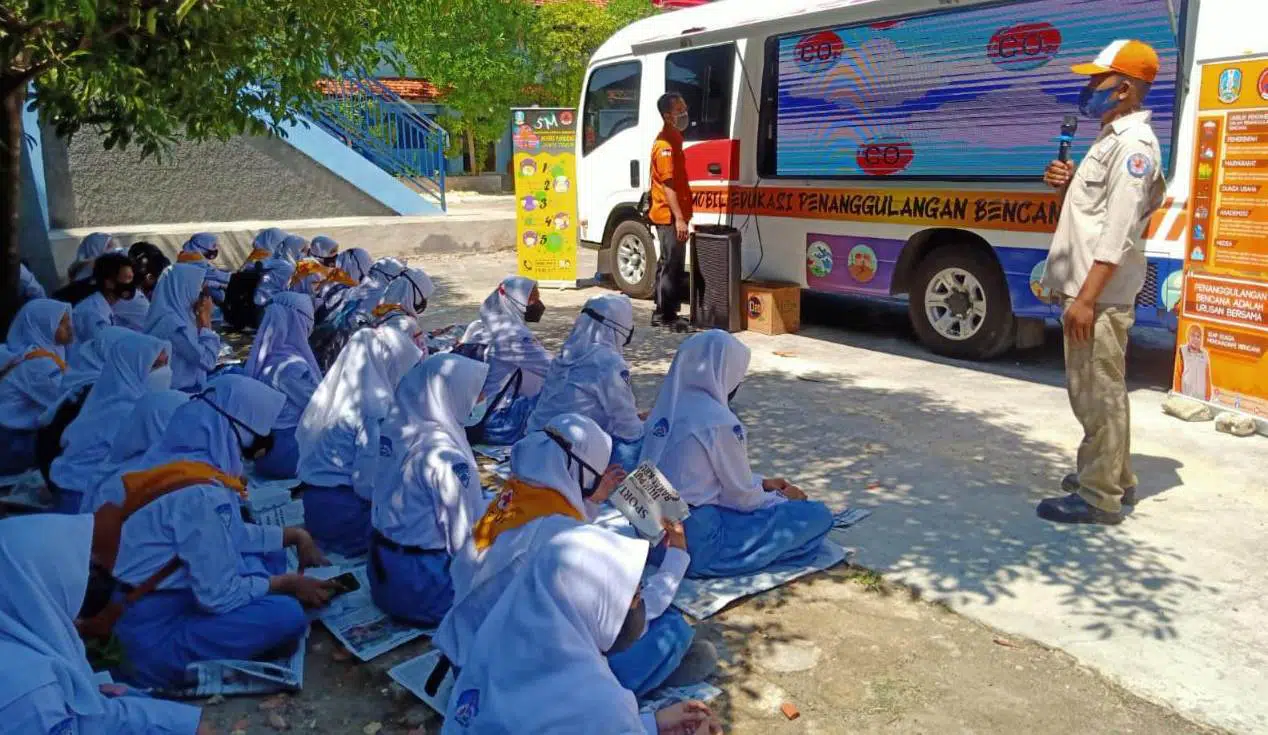 SRPB dan BPBD Jatim Bentuk SPAB di SMKN 1 Sampang