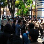 Tolak Pilkades 2025, Aktivis Mahasiswa Demo DPRD Sampang