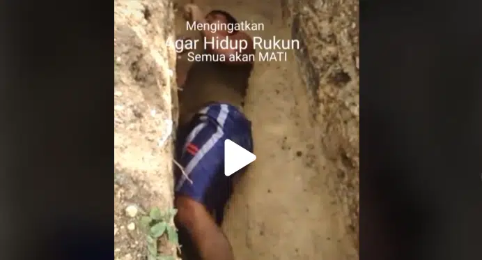 Video Pria Ini Viral, Ajak Hidup Rukun dari Liang Lahat
