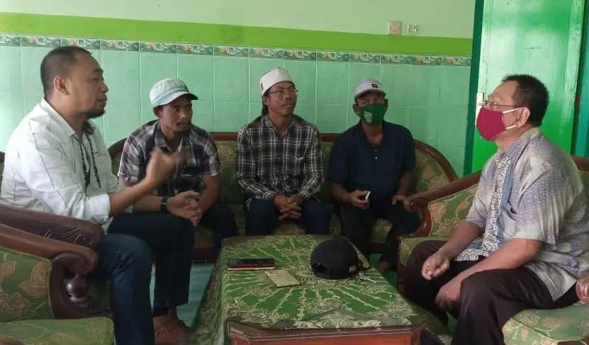 Wali Datangi Sekolah, Siswa SMPN 1 Camplong Diduga Jadi Korban Pemukulan Oknum Guru