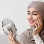 4 Adab Bercermin Dalam Islam