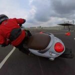 4 Tehnik Kurangi Risiko Cedera Parah Saat Jatuh dari Motor