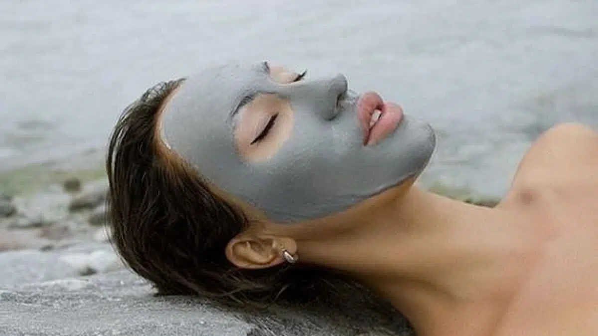 Untuk Kulit dan Rambut, Ini 6 Manfaat Masker Tanah Liat