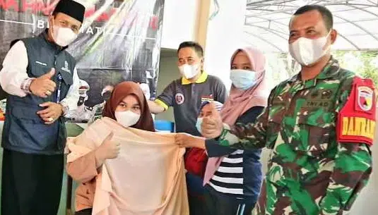 Suntik Vaksin Bikin 188 Siswa SMAN 1 Ketapang Makin Sehat