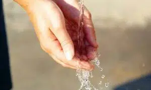 Baca-Doa-Ini-Setelah-Wudu,-Manfaatnya-Luar-Biasa