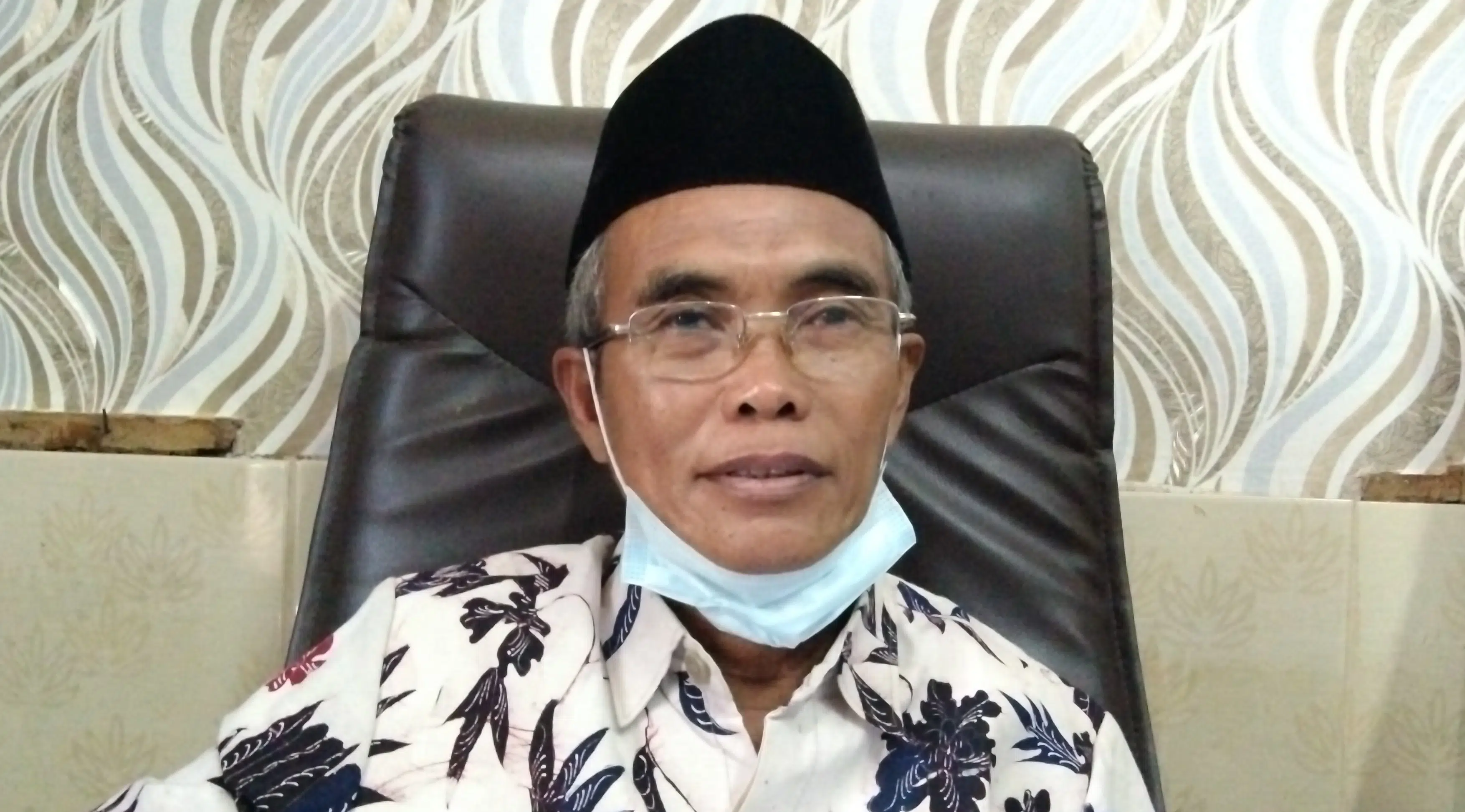 Ibadah Umrah Dibuka, Legislator Sumenep Ingatkan Kemenag dan Travel