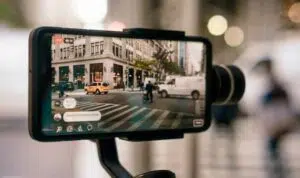 Ingin-Buat-Film-Pakai-Smartphone-Ini-Dia-Triknya