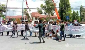 Mahasiswa Sumenep "Usung Segudang" Masalah