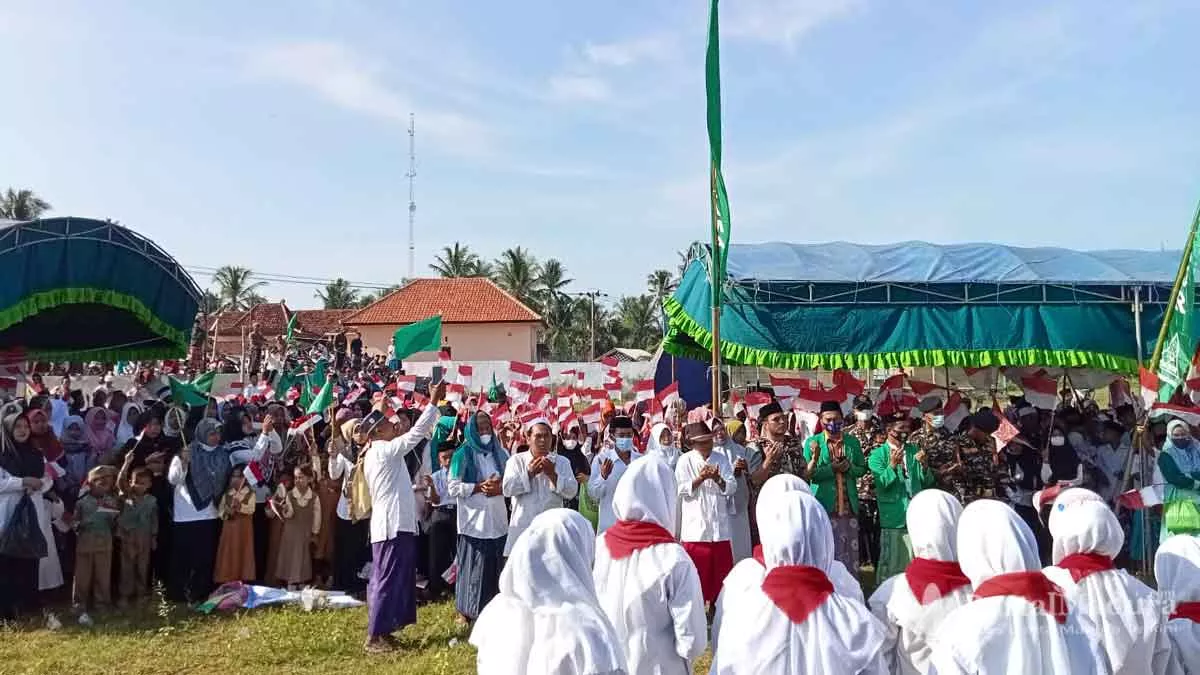 Pawai Seribu Santri Warnai Perayaan HSN di Sumenep