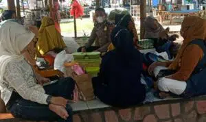 Pengunjung Wisata Pantai Camplong Jadi Sasaran Petugas Binmas