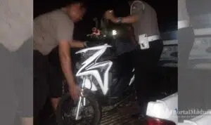 Tabrakan 2 Motor di Ambunten, Satu Tewas