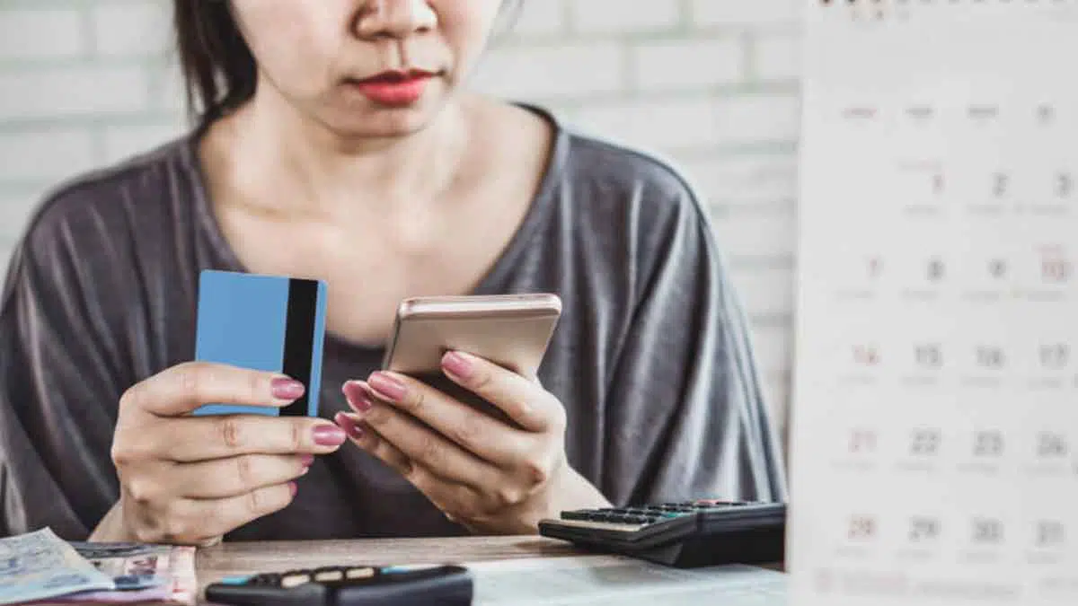 Tertarik Pinjaman Online? Baca Ini Dulu Sebelum Menyesal