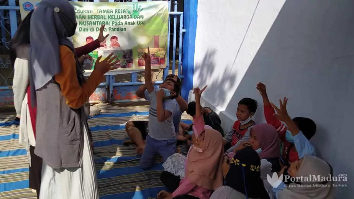 Edukasi “Tamba Resa”, Anak Usia Dini Pandian Jadi Sasaran Dosen Unija