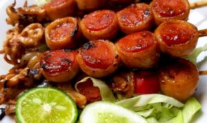 Resep Sate Cumi Bakar Sosis yang Enak dan Gurih