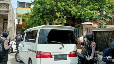 Densus 88 Geledah Rumah Warga Sumenep, Penghuni Dikenal Pedagang Ayam Potong