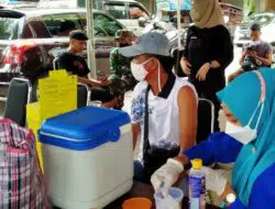 Pedagang & Pengunjung Pasar Srimangunan Harus Vaksin