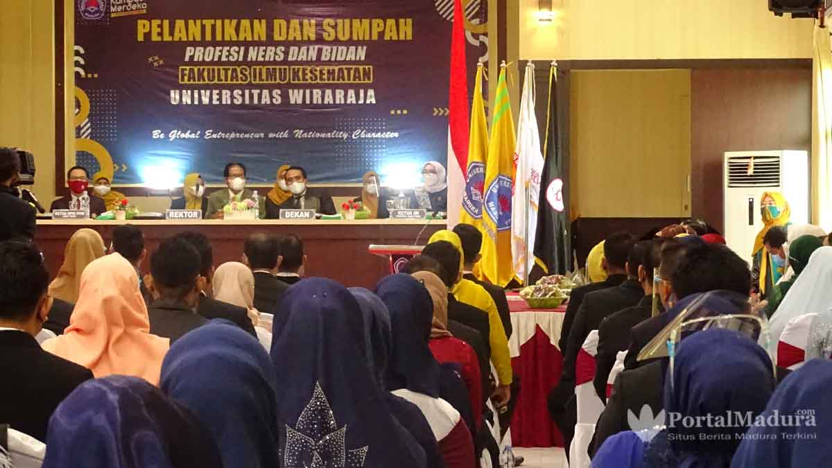 Pelantikan dan Angkat Sumpah Profesi Ners & Kebidanan Unija