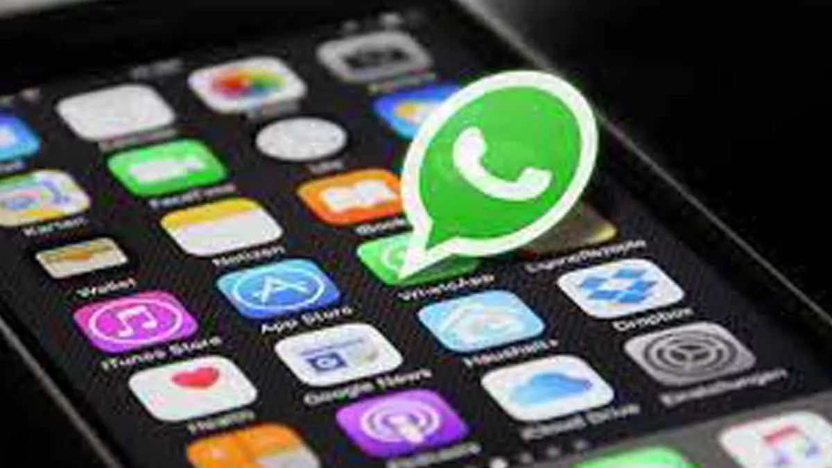 Kembalikan Chat WhatsApp yang Terhapus dengan 3 Cara Ini