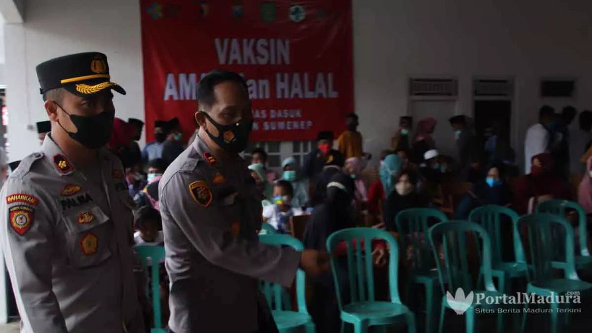 Dipantau Kapolri, Hari Ini 1.574 Warga Sumenep Divaksin