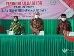 Ibu-ibu Sumenep Harus Cerdas Menggunakan Gadget