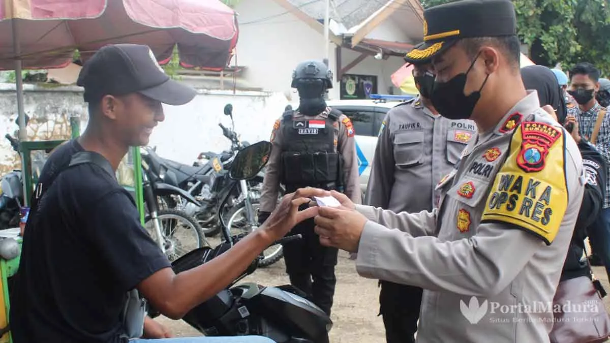 Jelang Nataru, Wakapolres Sumenep Cek Prokes Tiga Lokasi