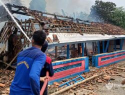 Kebakaran Rumah Warga Sampang, Pemilik Sedang Bertani