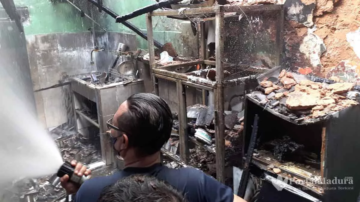 Kebakaran Rumah Warga Perum Bumi Sumekar Asri Kolor Sumenep