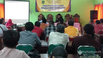 Kumpulkan Pokmas dan Desa, Disnaker Sumenep Sosialisasikan Dana Hibah & Bantuan Keuangan Khusus